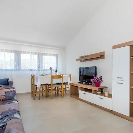 Apartments Zirje Žirje