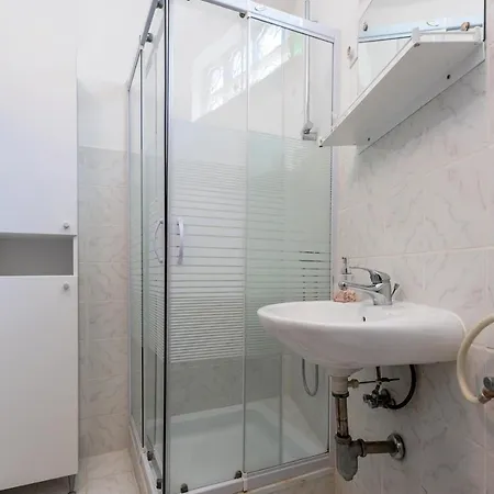 Apartments Zirje 3* Žirje