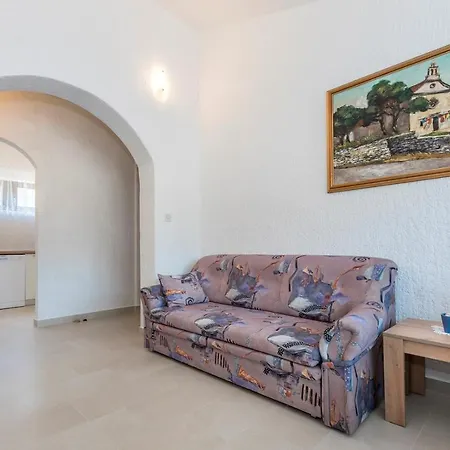 Apartments Zirje 3* Žirje