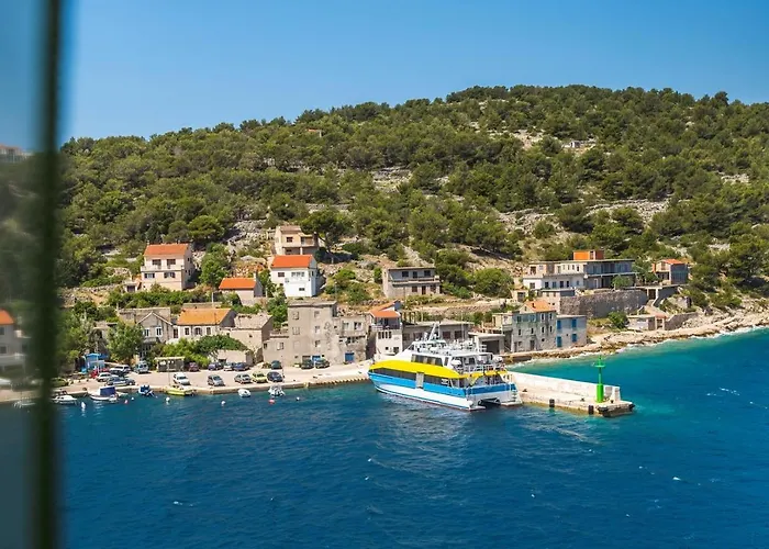 Apartments Zirje Žirje