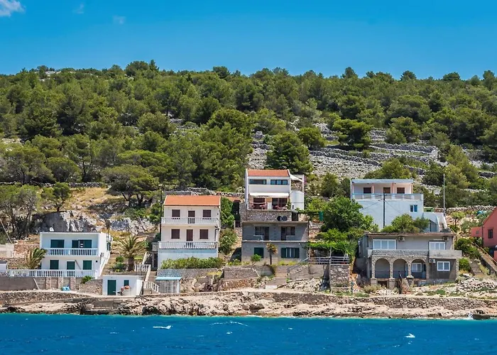 Apartments Zirje Žirje