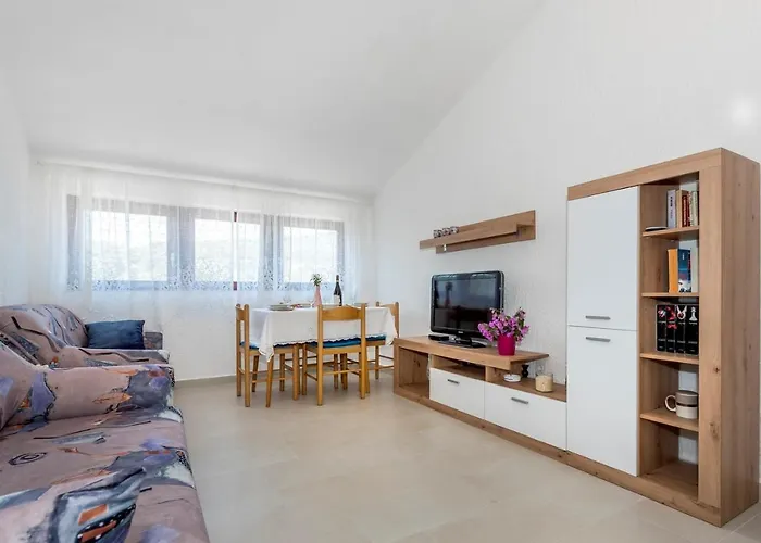 Apartments Zirje Žirje